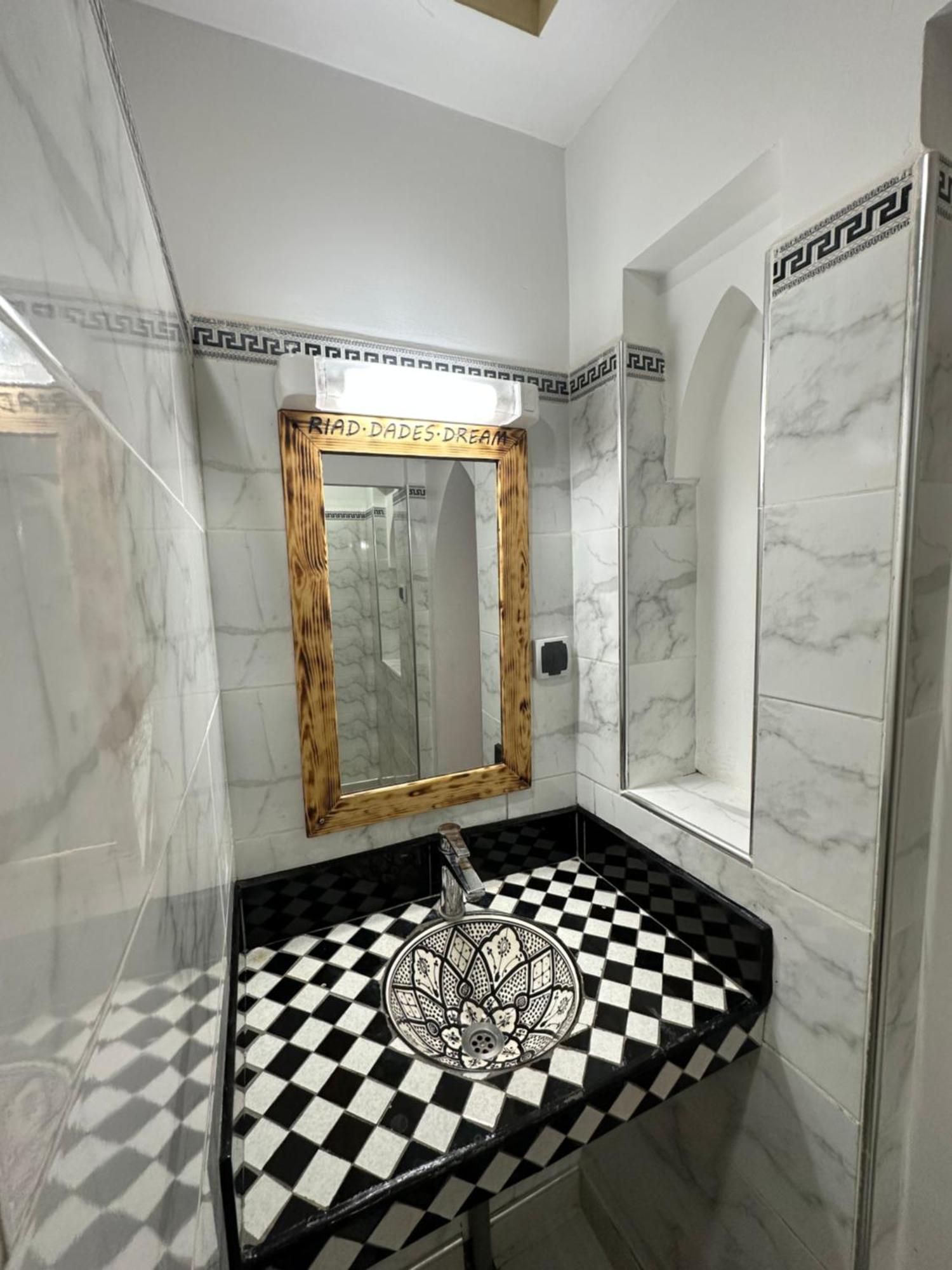 Riad Dreams Dades Tamellalt  Luaran gambar
